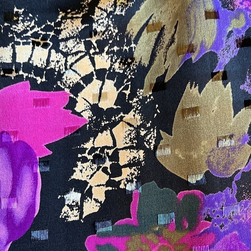 Fitting Image 2 pc. Black/ purple/ gold skirt and top. Size 22W. Beautiful - Picture 14 of 14